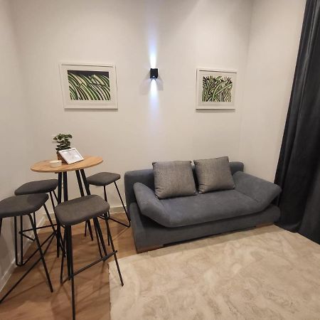 Studio Apartman Luka 萨格勒布 外观 照片